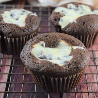 Chocolate Cream Cheese Cupcakes